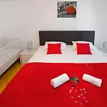 Ana بيت ضيافة 3*