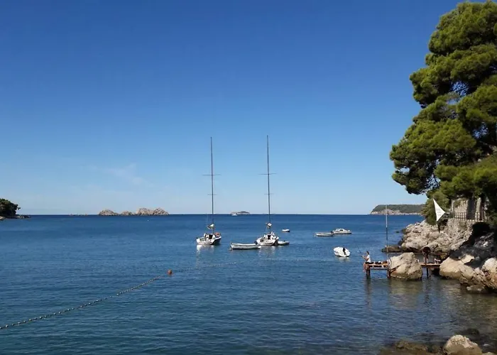 Gostinjska kuća Ana 3*